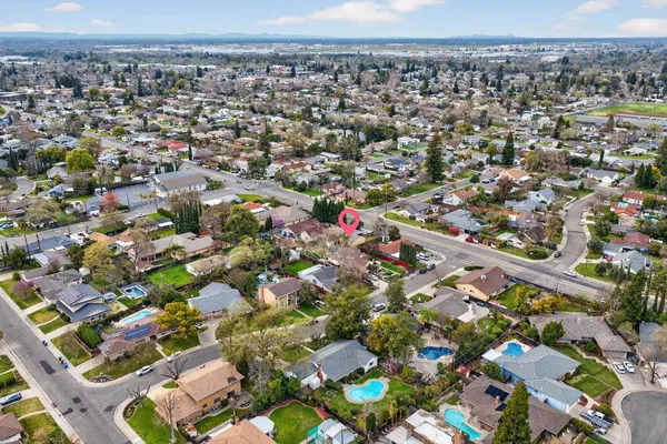 $384,000 | 3932 Whitney Avenue, Sacramento, CA 95821