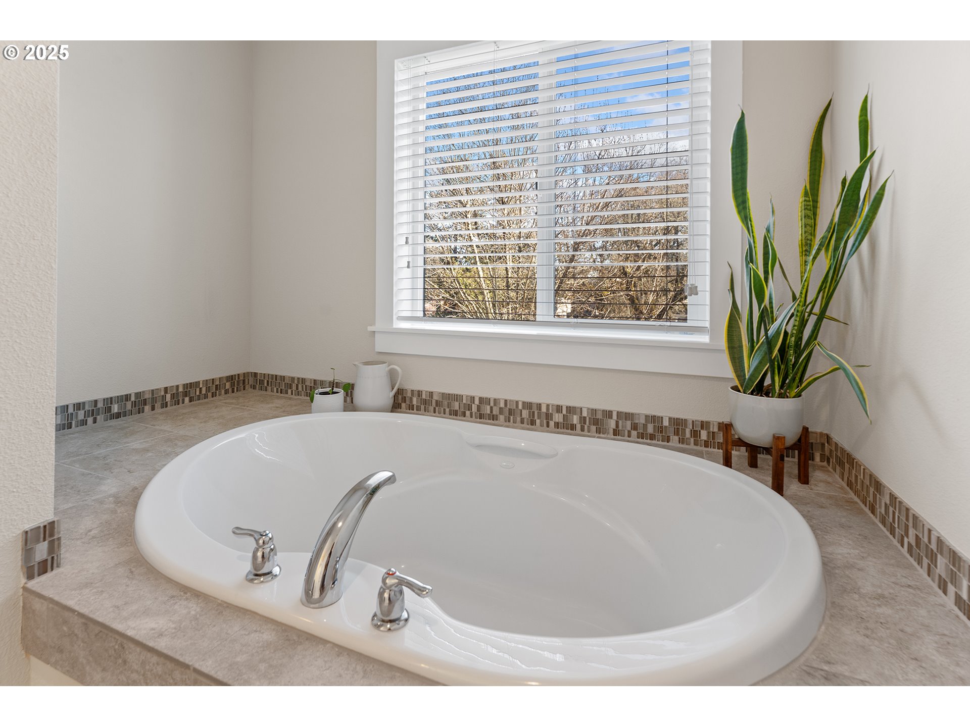 8550 Southwest Schmidt Loop Portland, OR 97224 - Photo 22 of 38 Gallery Image 22