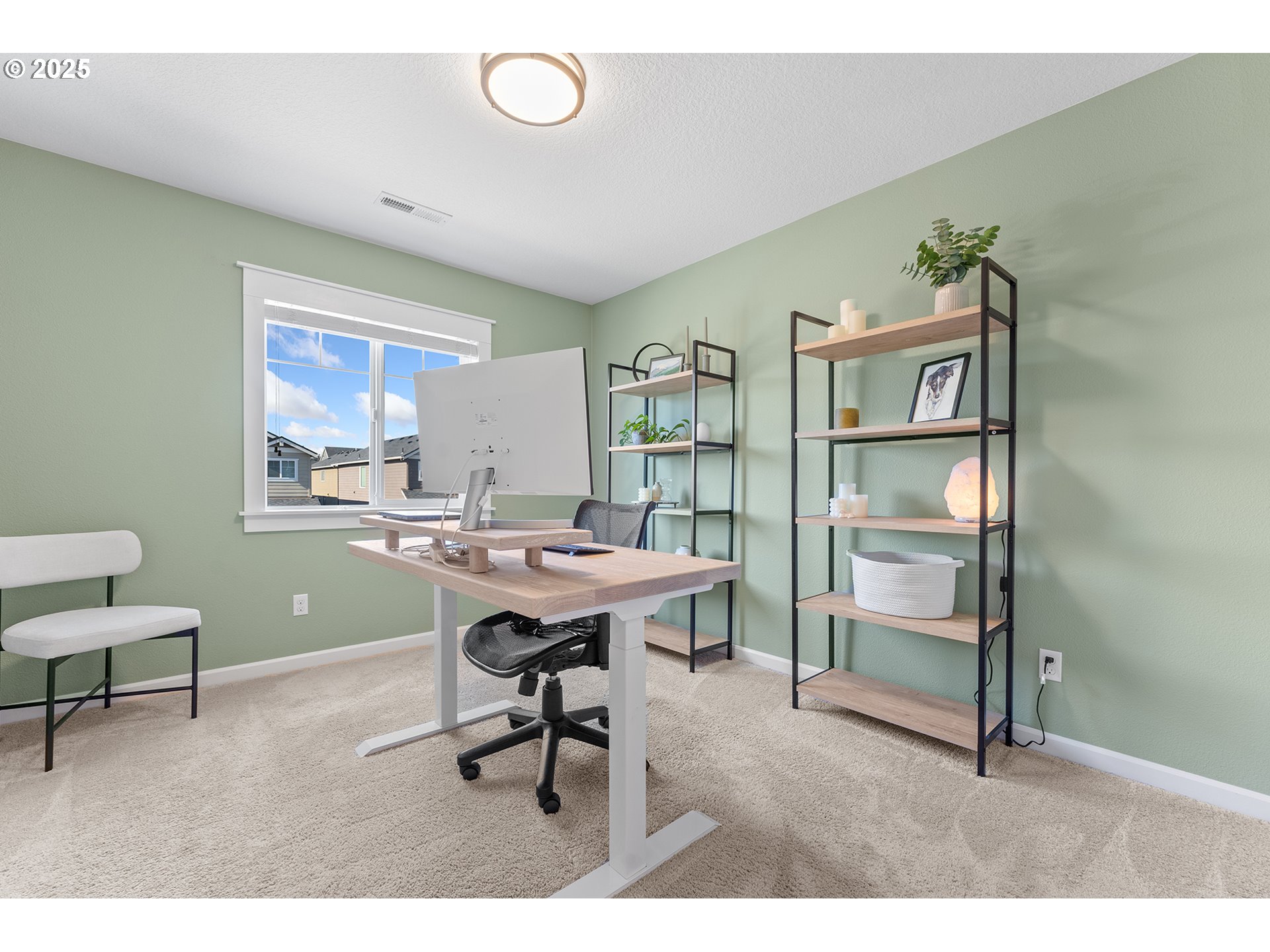 8550 Southwest Schmidt Loop Portland, OR 97224 - Photo 26 of 38 Gallery Image 26