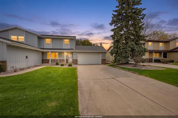 $275,000 | 422 Silver Spring Drive, Green Bay, WI 54303