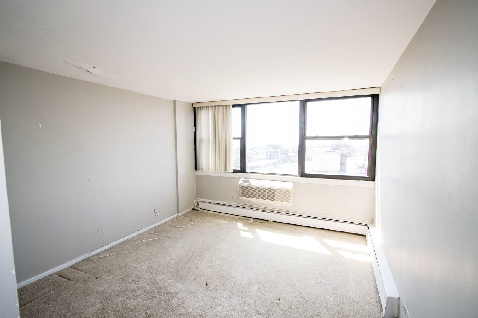 5740 North Sheridan Road, Unit 9D Chicago, IL 60660 - Photo 23 of 35 Gallery Image 23