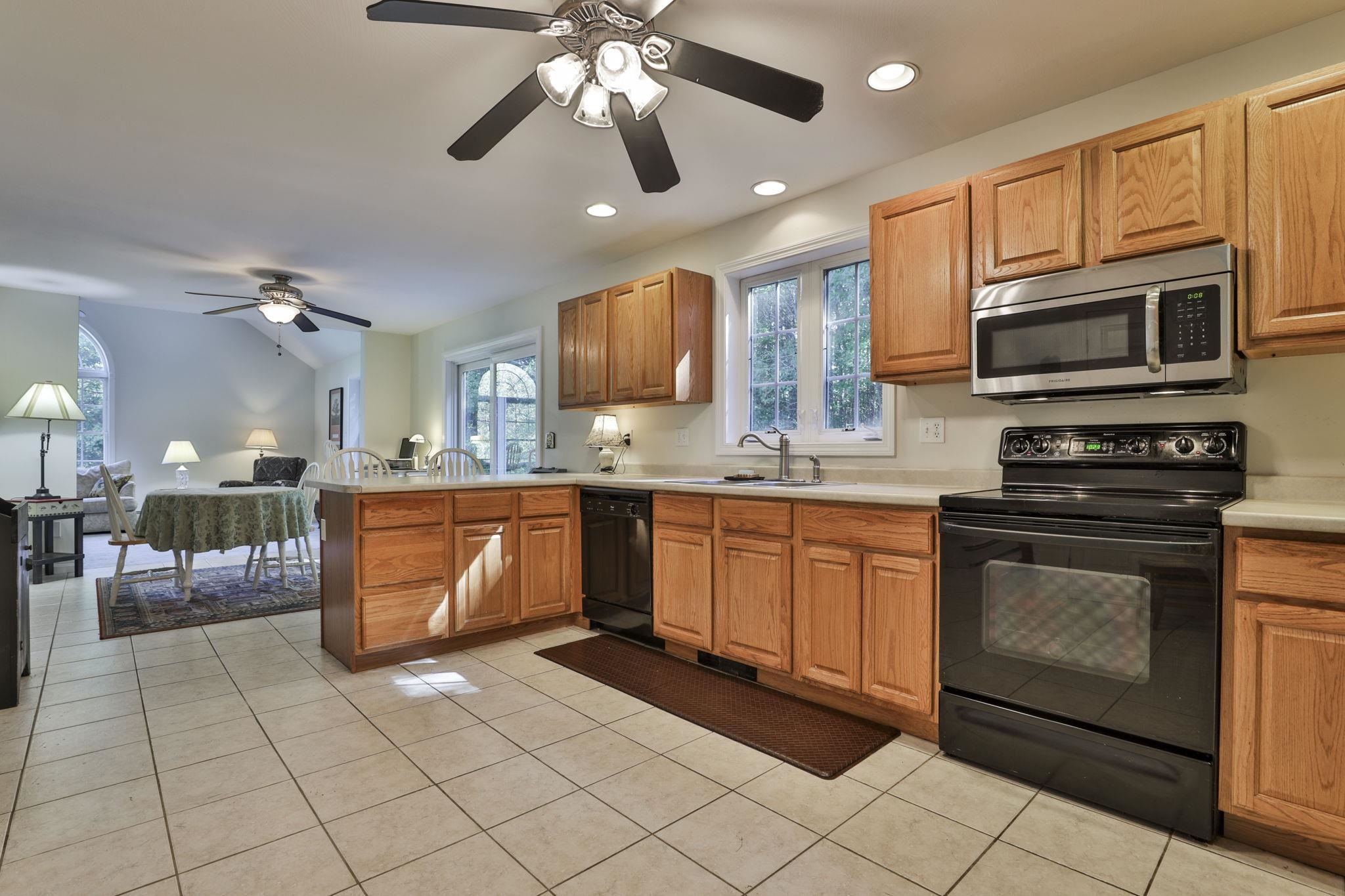340 Tirrell Hill Road Goffstown, NH 03045 - Photo 11 of 40