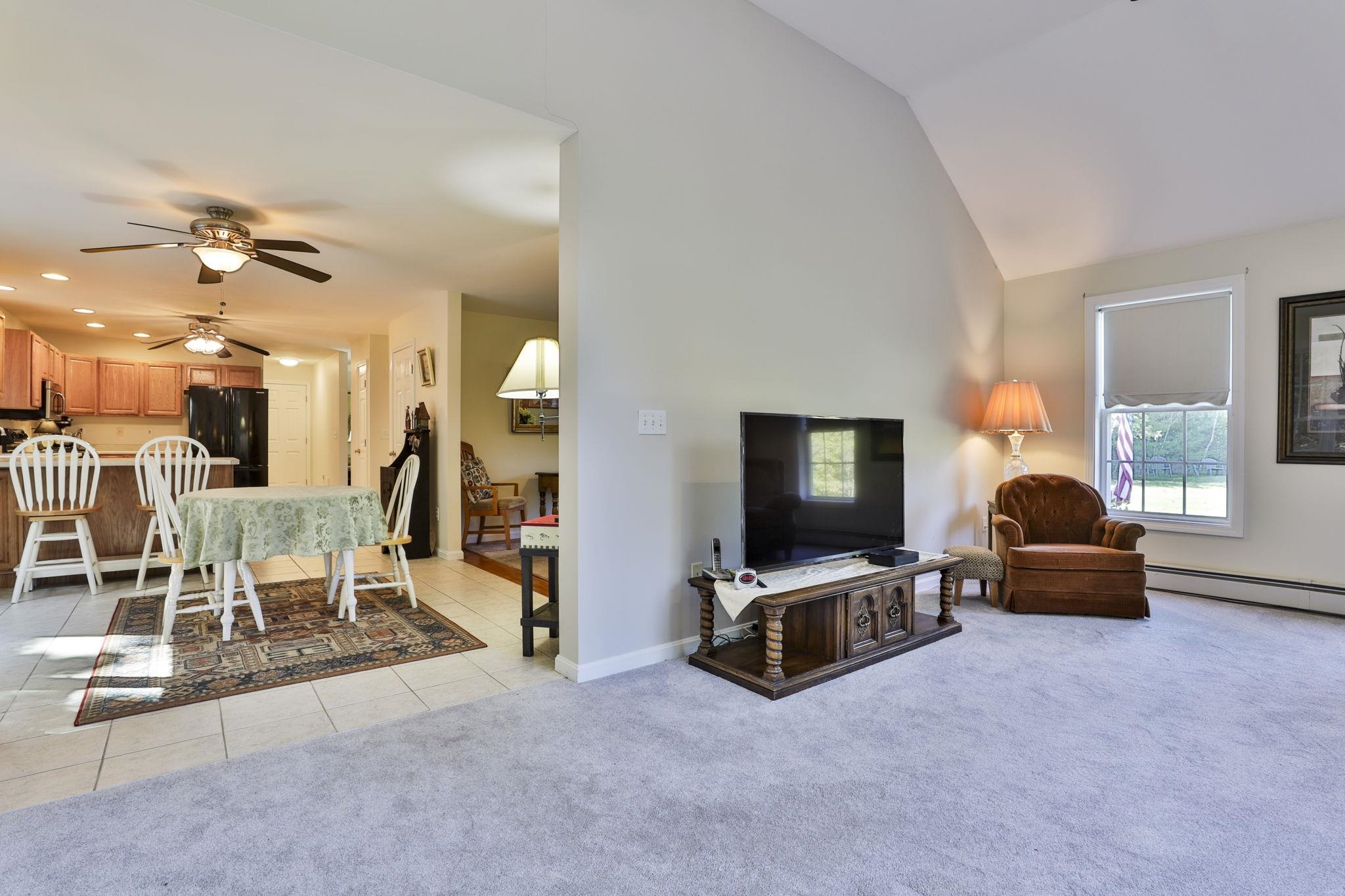 340 Tirrell Hill Road Goffstown, NH 03045 - Photo 20 of 40