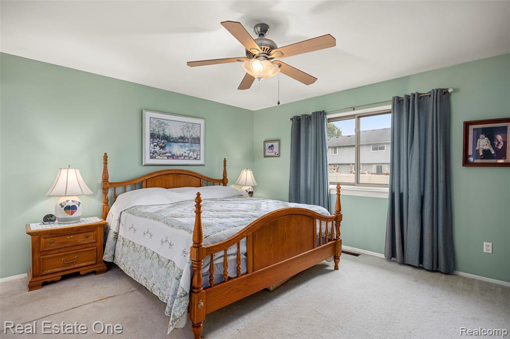 1194 Paddington Road Canton, MI 48187 - Photo 13 of 33