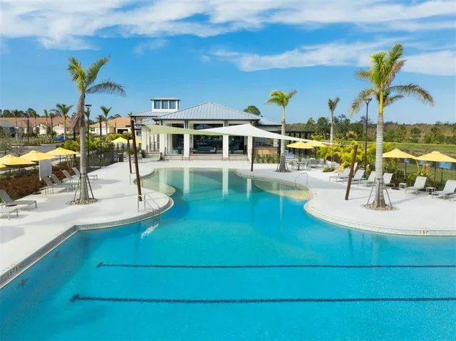 $595,000 | 11982 Starbright Drive, Venice, FL 34293