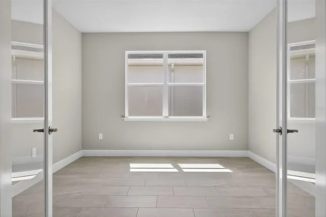 $595,000 | 11982 Starbright Drive, Venice, FL 34293