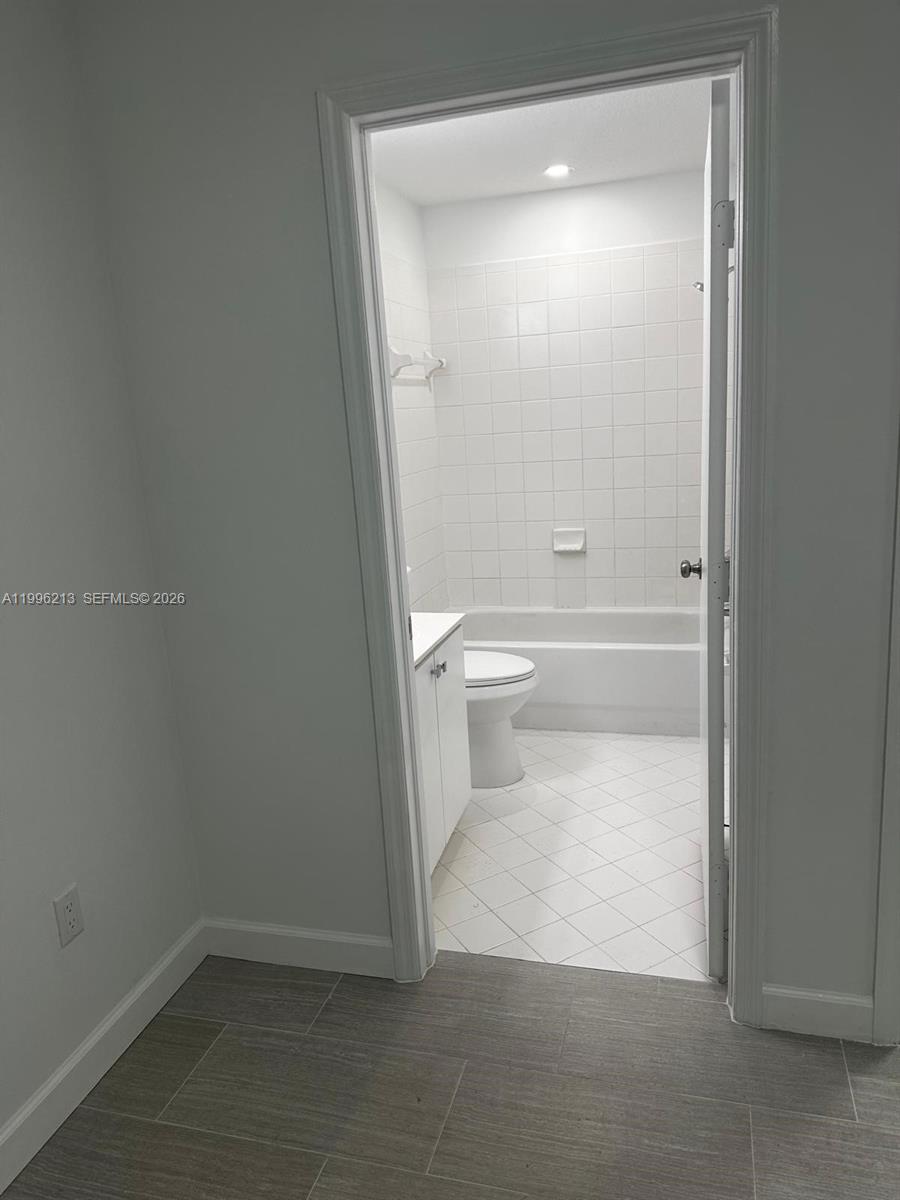 2930 Southeast 12th Road, Unit 20331 Homestead, FL 33035 - Photo 9 of 14