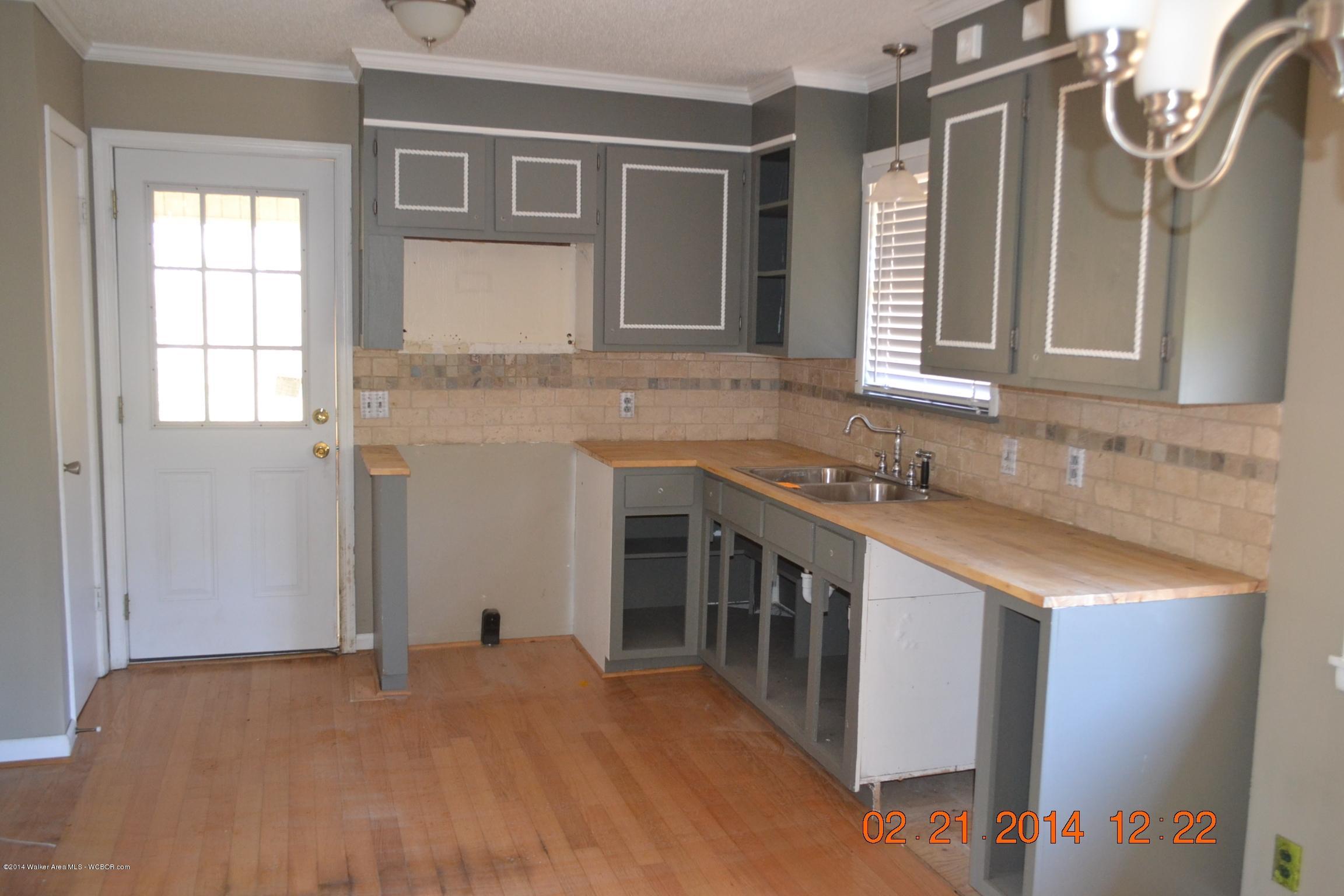 1861 Tommy Robinson Road Jasper, AL 35504 - Photo 7 of 42 Gallery Image 7
