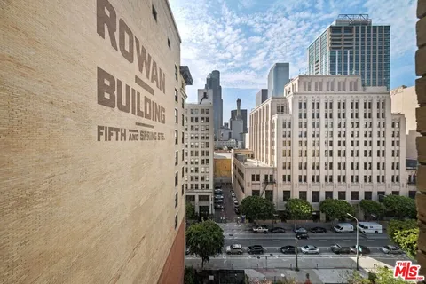$425,000 | 460 South Spring Street, Unit 205, Los Angeles, CA 90013