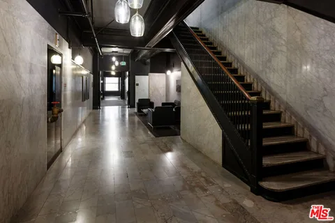 $399,000 | 460 South Spring Street, Unit 205, Los Angeles, CA 90013