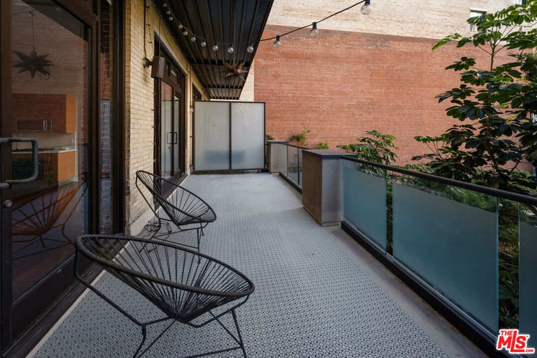 460 South Spring Street, Unit 205 Los Angeles, CA 90013 - Photo 5 of 21