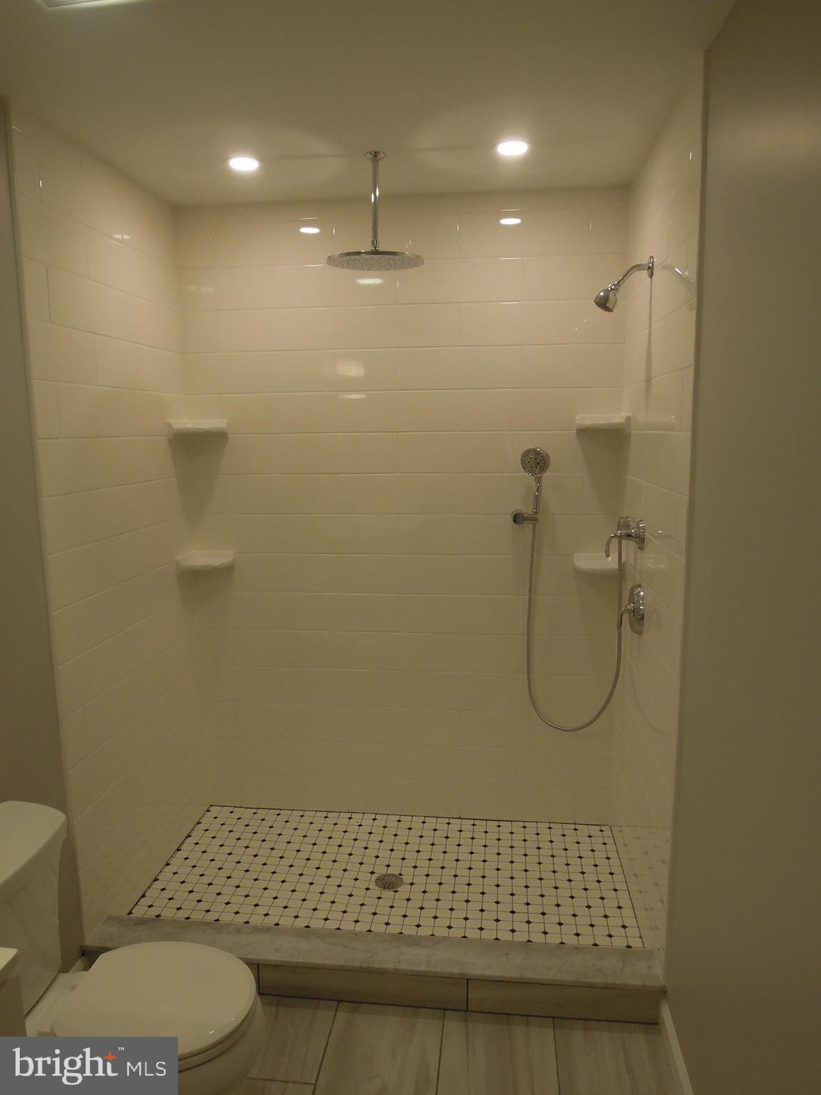 540 Klockner Road Hamilton, NJ 08619 - Photo 19 of 49