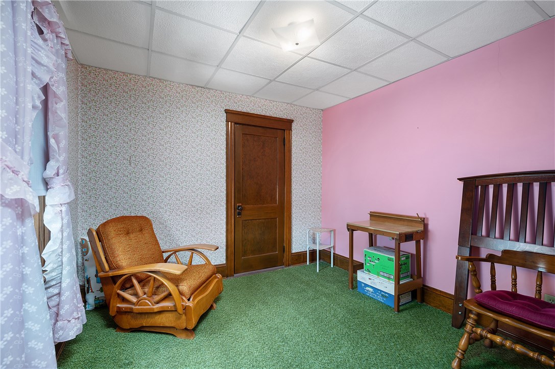 36 Hanover Avenue Pawtucket, RI 02861 - Photo 18 of 31