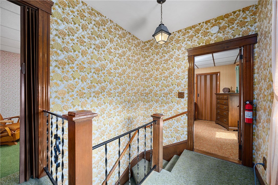 36 Hanover Avenue Pawtucket, RI 02861 - Photo 19 of 31