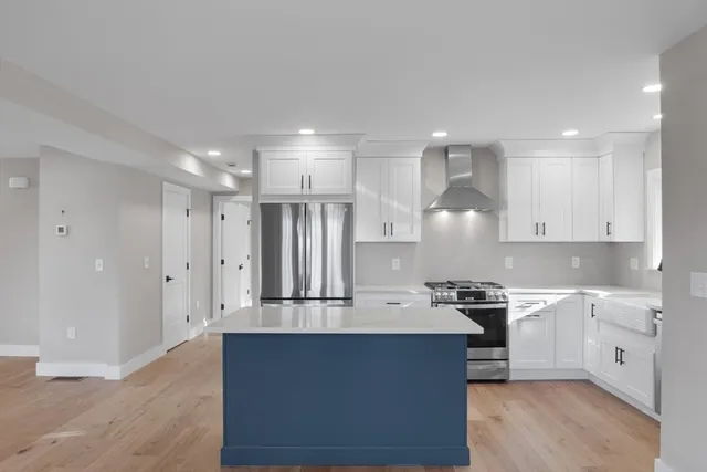 $899,900 | 5 Sassamon Street, Canton, MA 02021