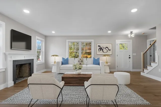 $899,900 | 5 Sassamon Street, Canton, MA 02021