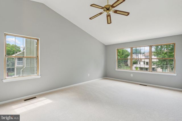 $690,000 | 8711 Bell Tower Drive, Gaithersburg, MD 20879