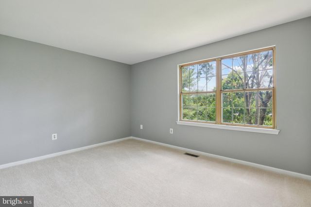 $690,000 | 8711 Bell Tower Drive, Gaithersburg, MD 20879