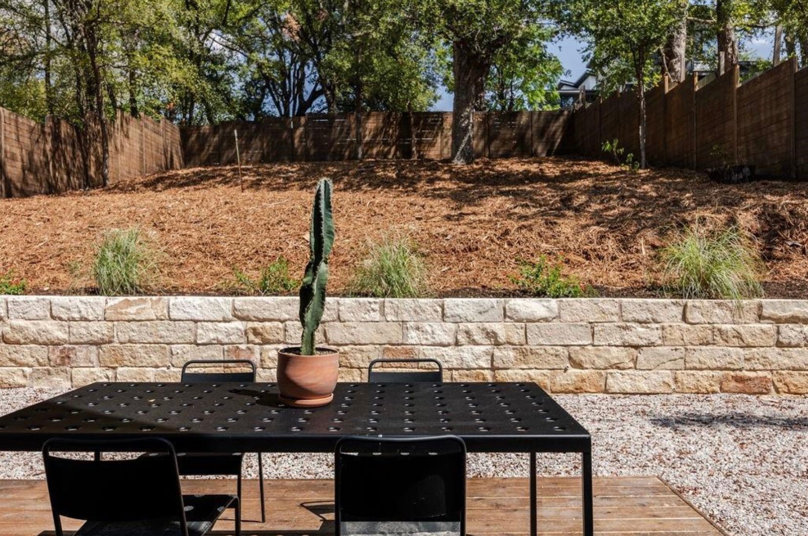 1311 Deloney Street Austin, TX 78721 - Photo 33 of 39