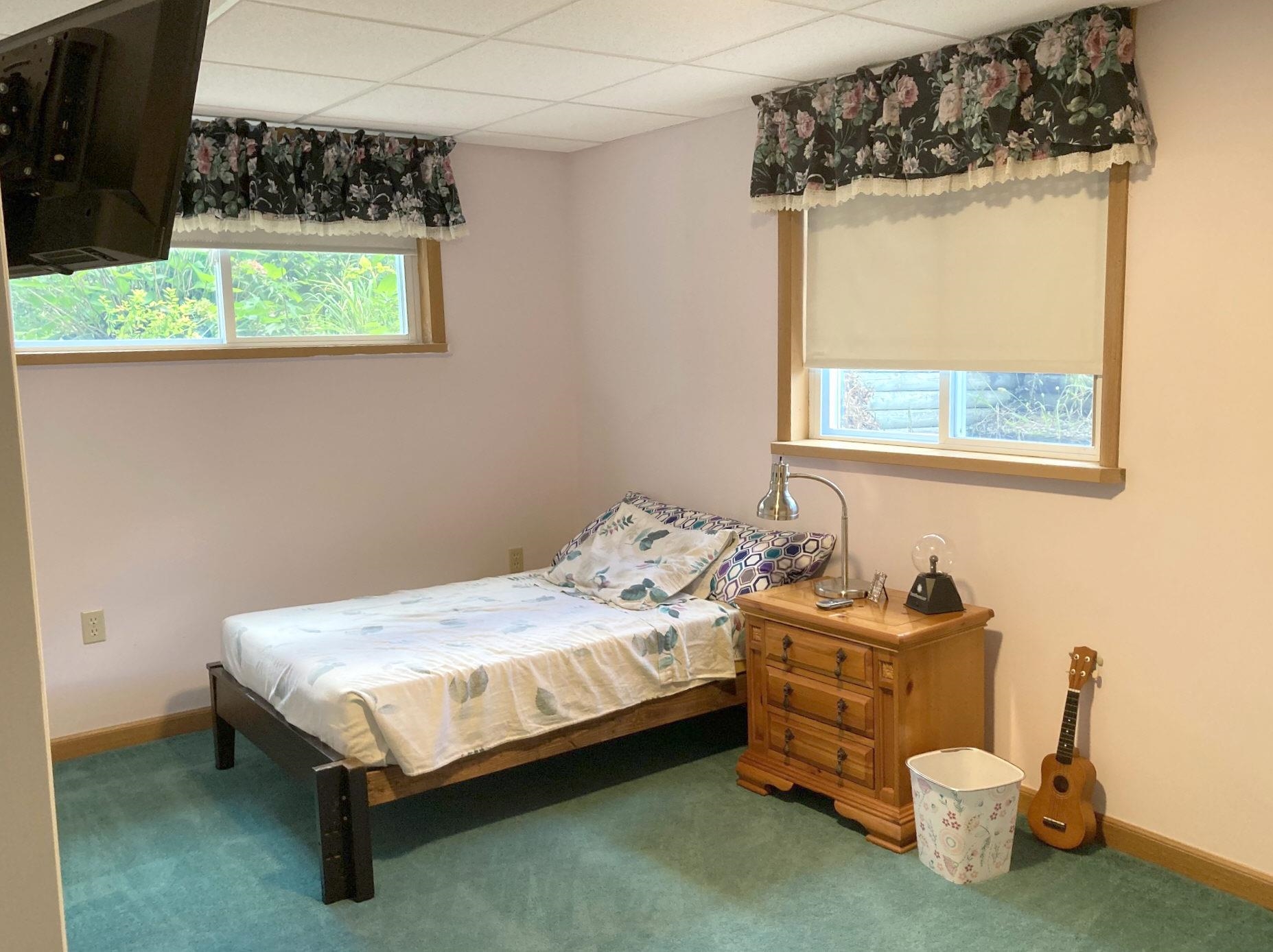 170 South Green Road Bay City, MI 48708 - Photo 27 of 43