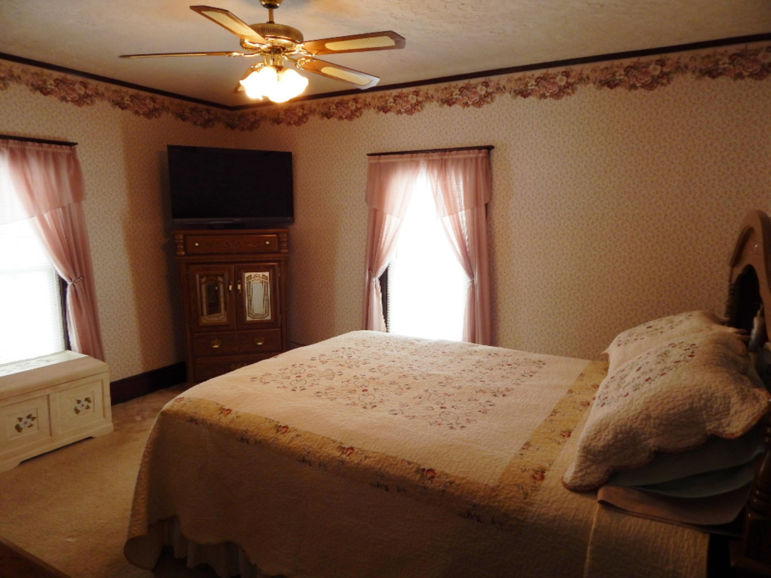 8413 Chapel Road Niles, MI 49120 - Photo 23 of 43 Master bedroom a