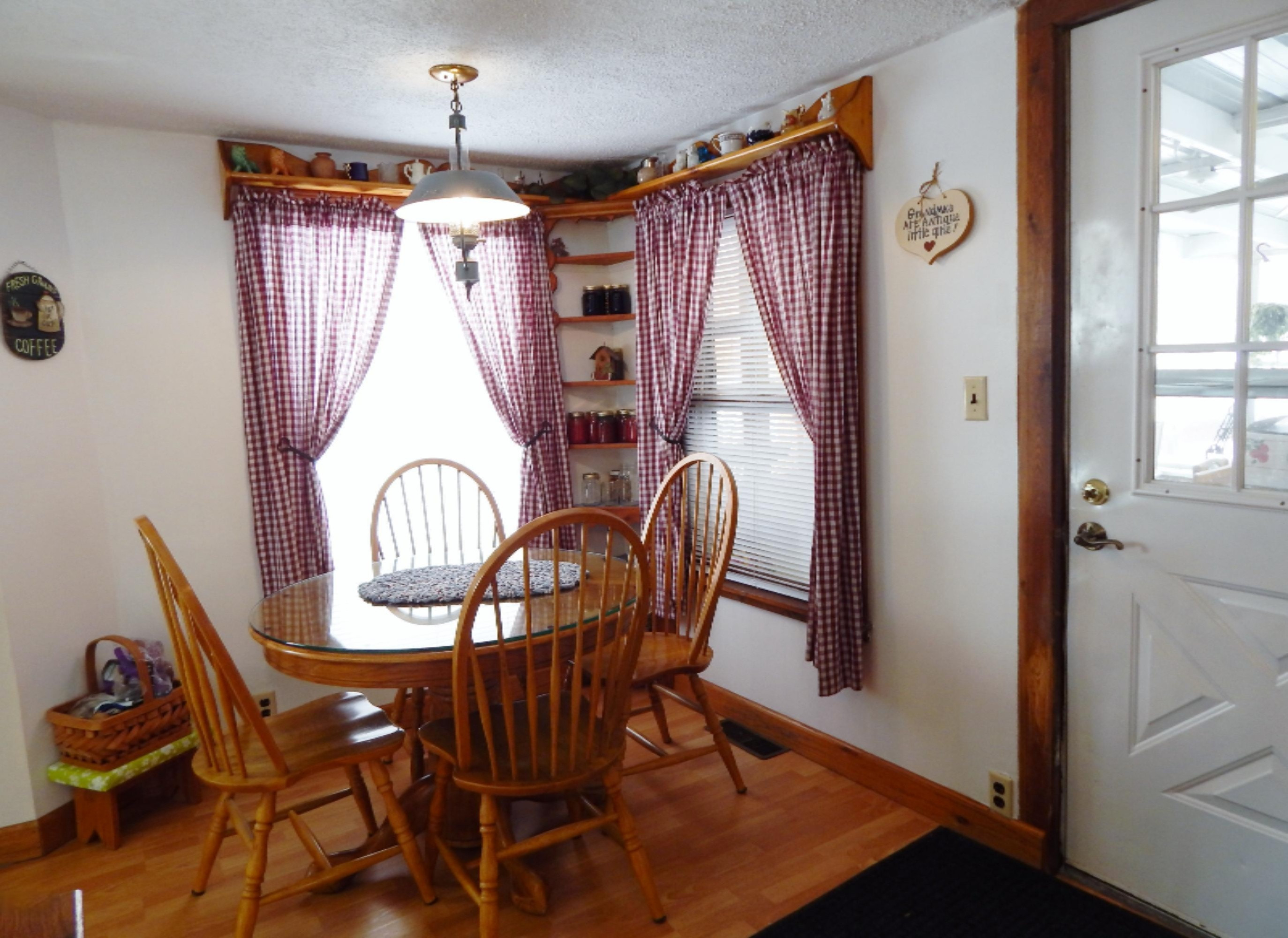8413 Chapel Road Niles, MI 49120 - Photo 8 of 43 DSCN2639