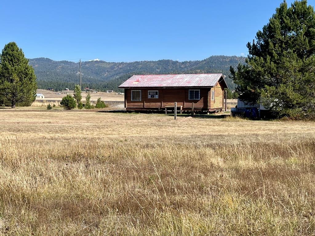 10319 Highway 55 Cascade, ID 83611 - Photo 1 of 23 Main View