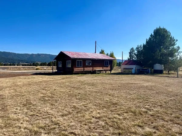 $210,000 | 10319 Highway 55, Cascade, ID 83611