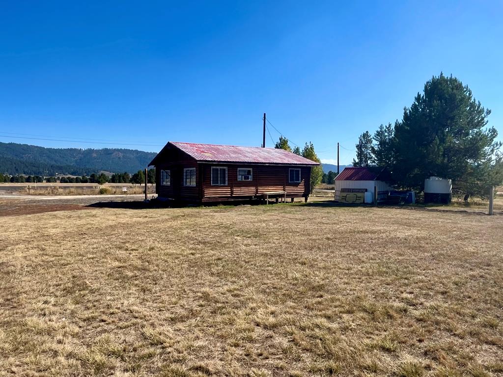10319 Highway 55 Cascade, ID 83611 - Photo 7 of 23 Level Land for Ease