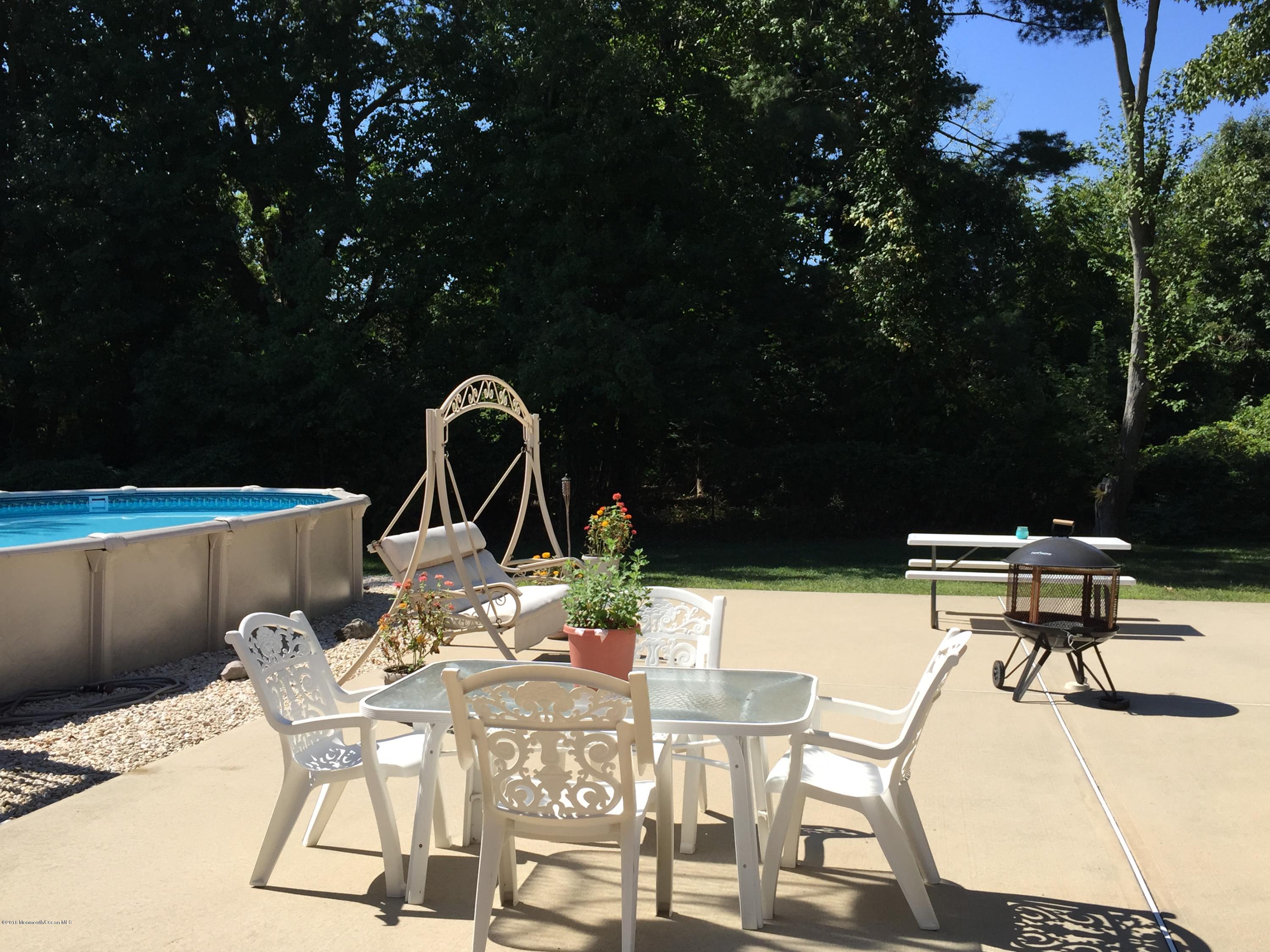 3 Chelsea Road Manalapan, NJ 07726 - Photo 21 of 26 2015-09-18 12.30.59