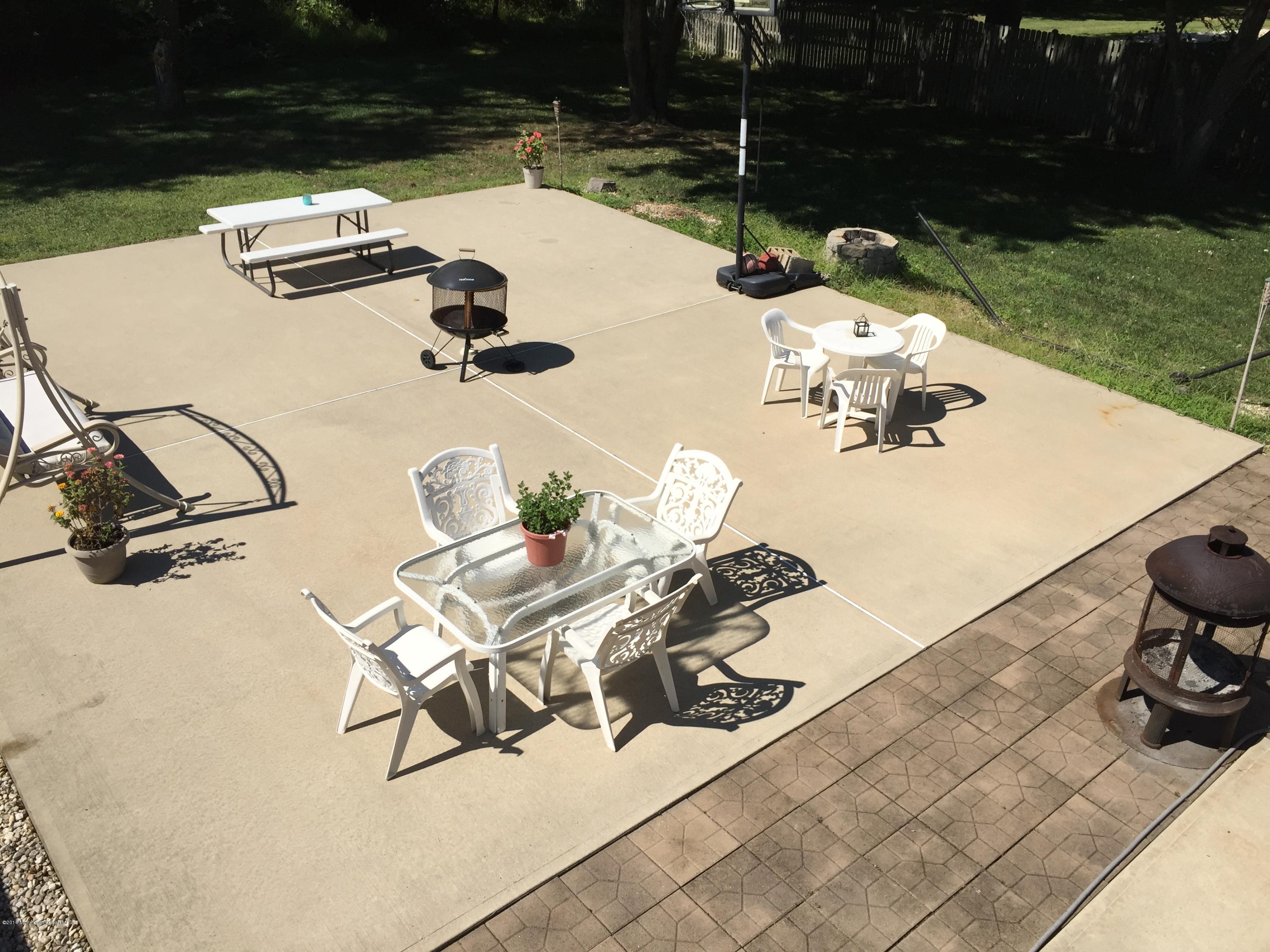 3 Chelsea Road Manalapan, NJ 07726 - Photo 25 of 26 2015-09-18 12.32.51