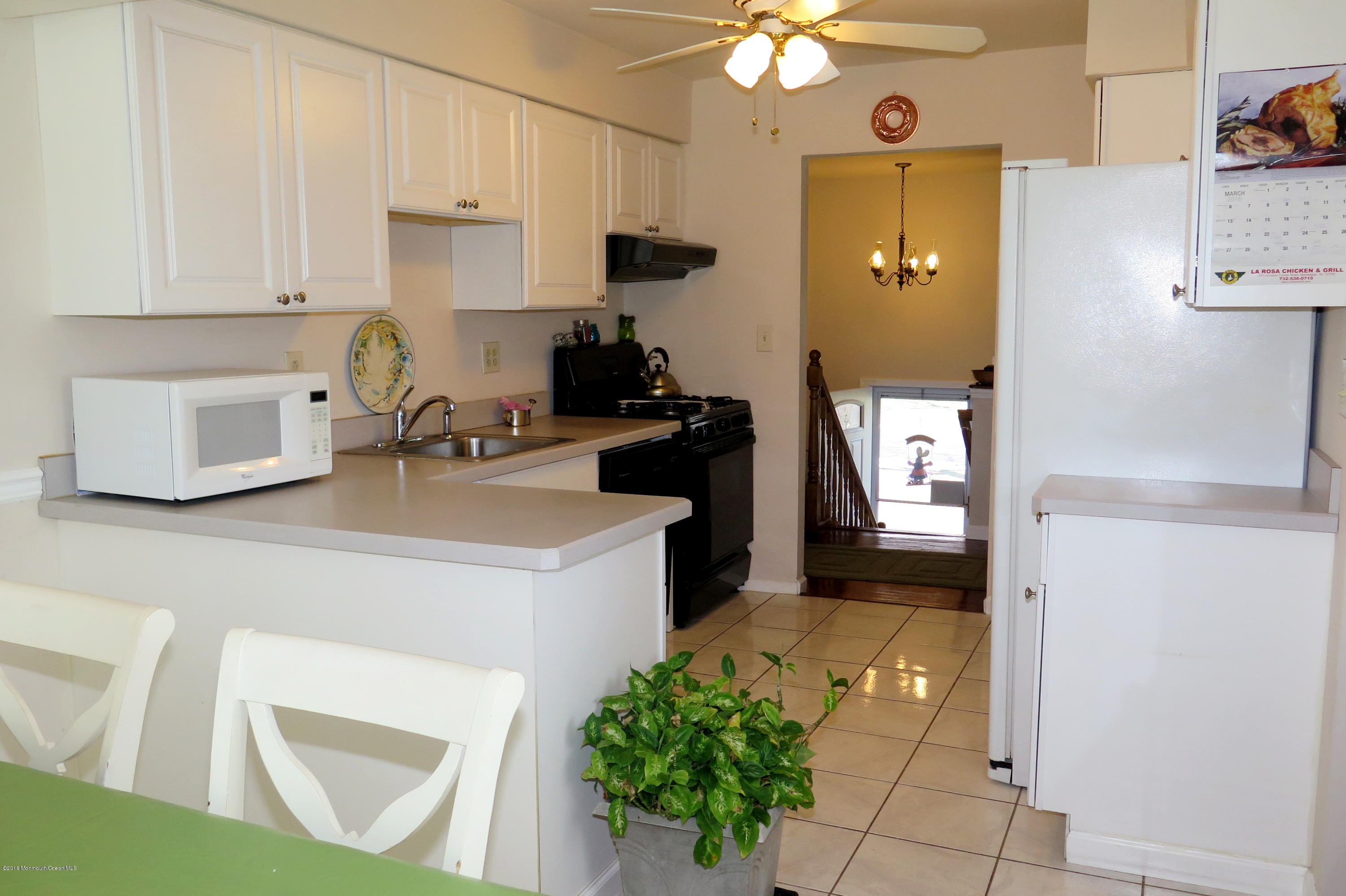 3 Chelsea Road Manalapan, NJ 07726 - Photo 10 of 26 Kitchen 5
