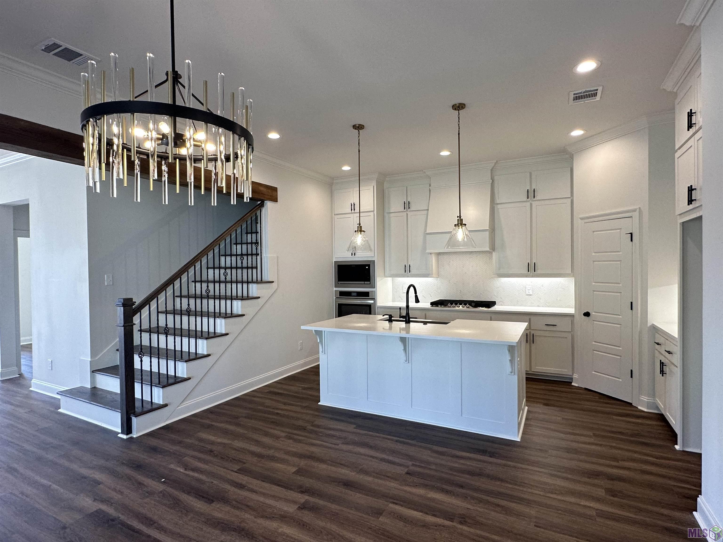 2500 Tarn Avenue Baton Rouge, LA 70810 - Photo 3 of 30 Gallery Image 3