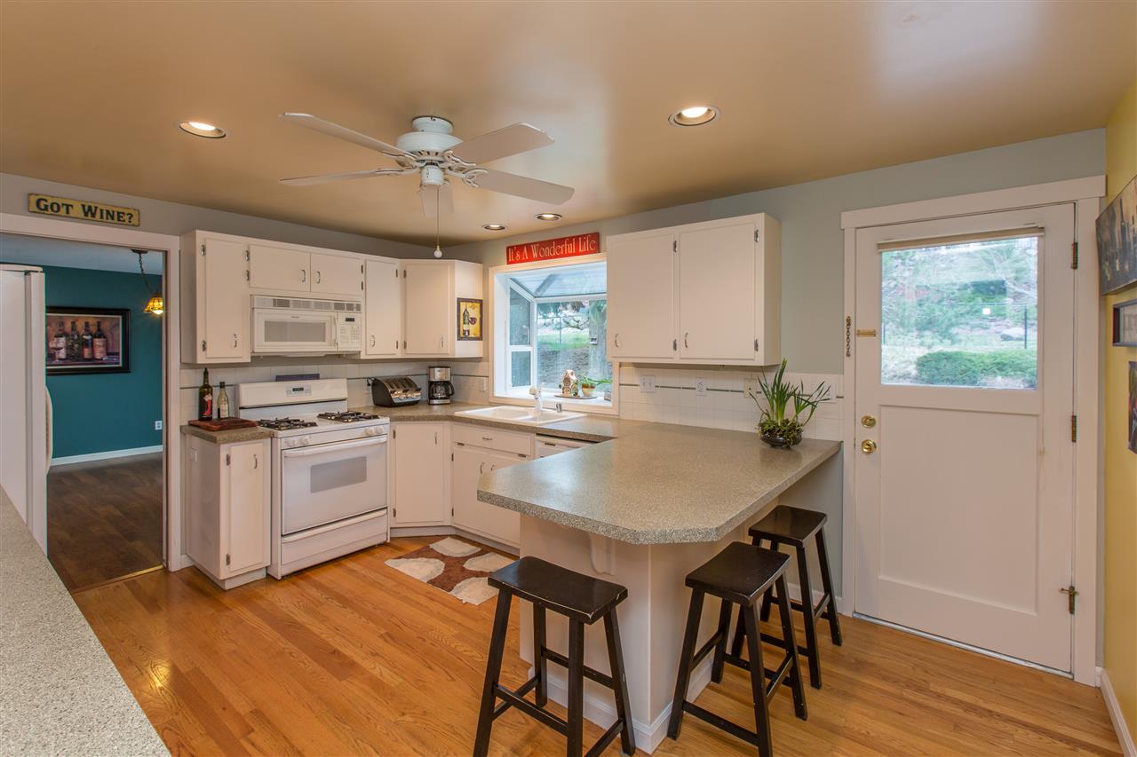 1519 West Toni Rae Drive Spokane, WA 99218 - Photo 9 of 20 Gallery Image 9