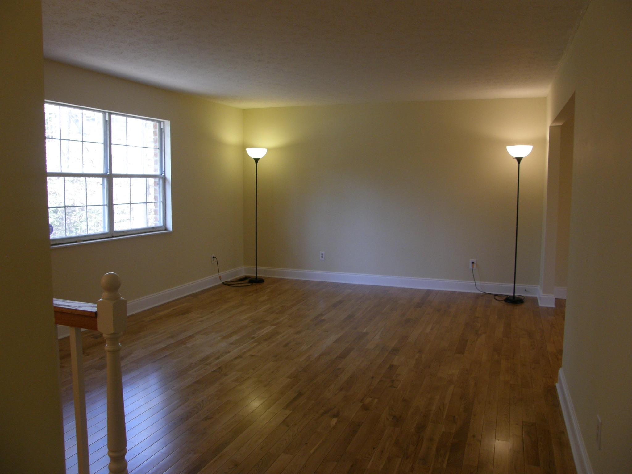 130 Morningside Drive Oak Ridge, TN 37830 - Photo 3 of 40 P1012081