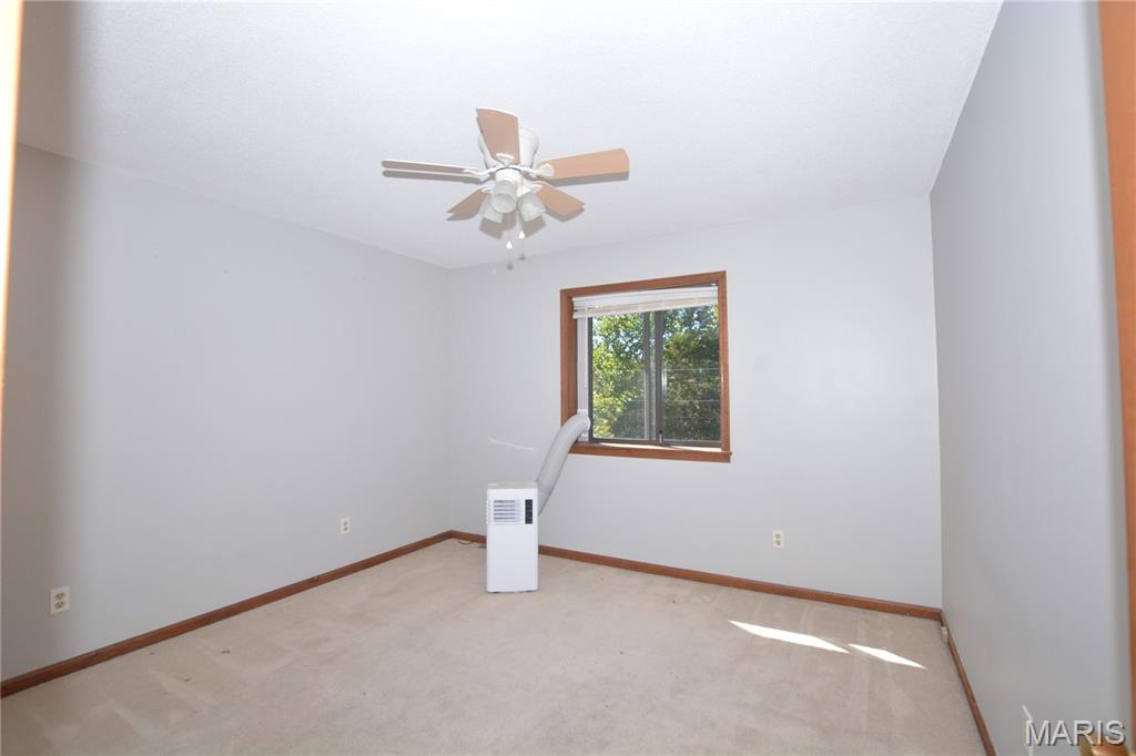 1603 Independence Road Rolla, MO 65401 - Photo 16 of 29