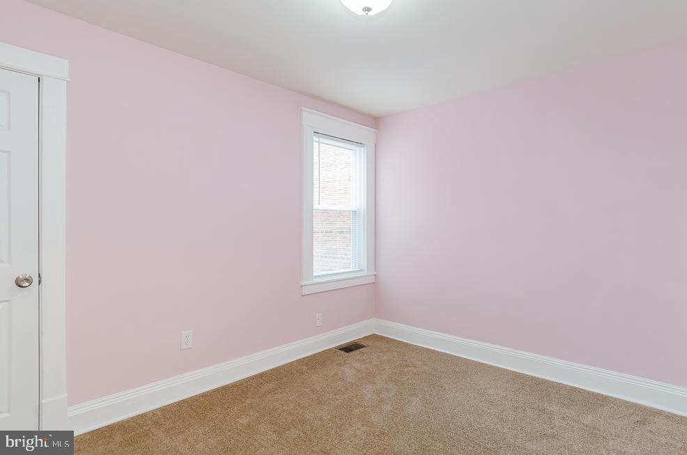 6749 Woodley Road Dundalk, MD 21222 - Photo 17 of 34 Gallery Image 17