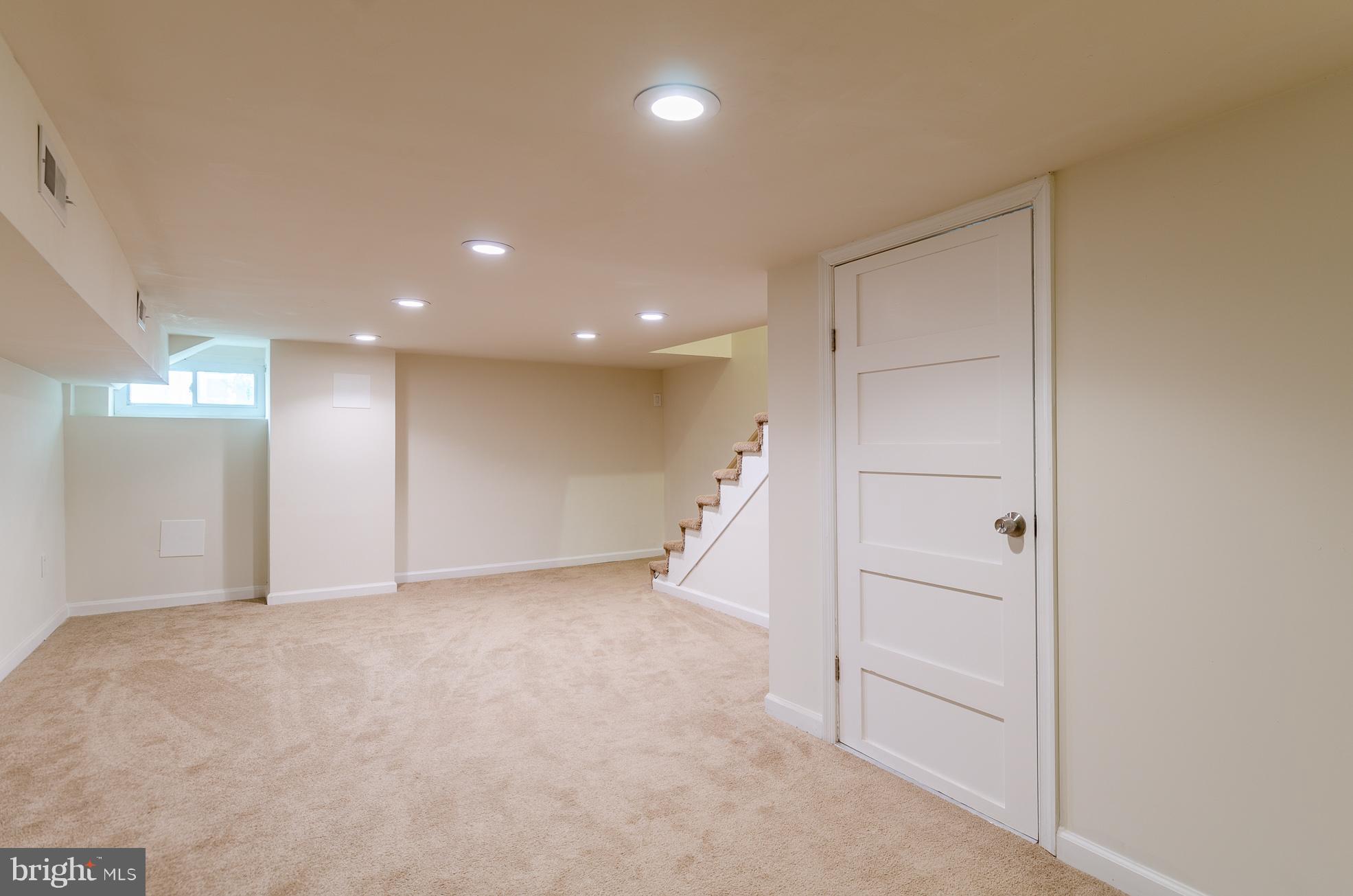 6749 Woodley Road Dundalk, MD 21222 - Photo 26 of 34 Gallery Image 26