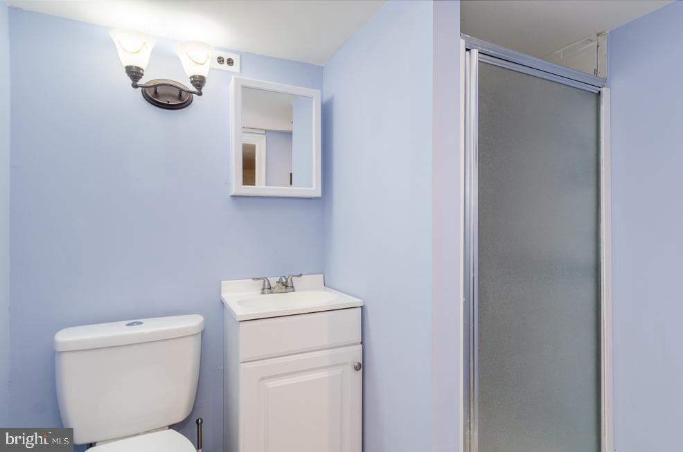 6749 Woodley Road Dundalk, MD 21222 - Photo 27 of 34 Gallery Image 27