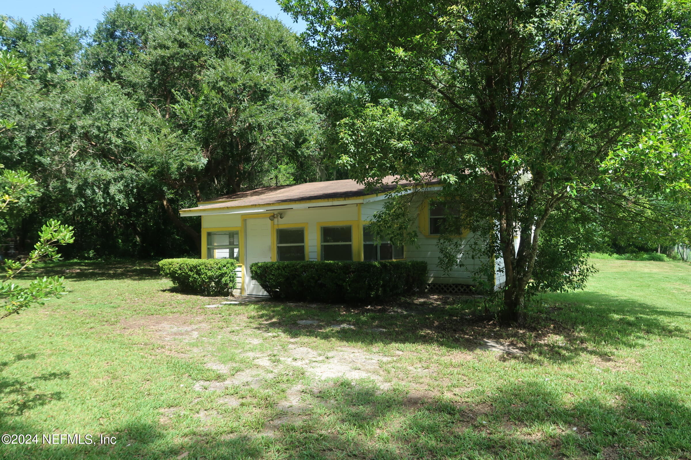 1048 Little Ruth Road Green Cove Springs, FL 32043 - Photo 1 of 11 IMG_1049