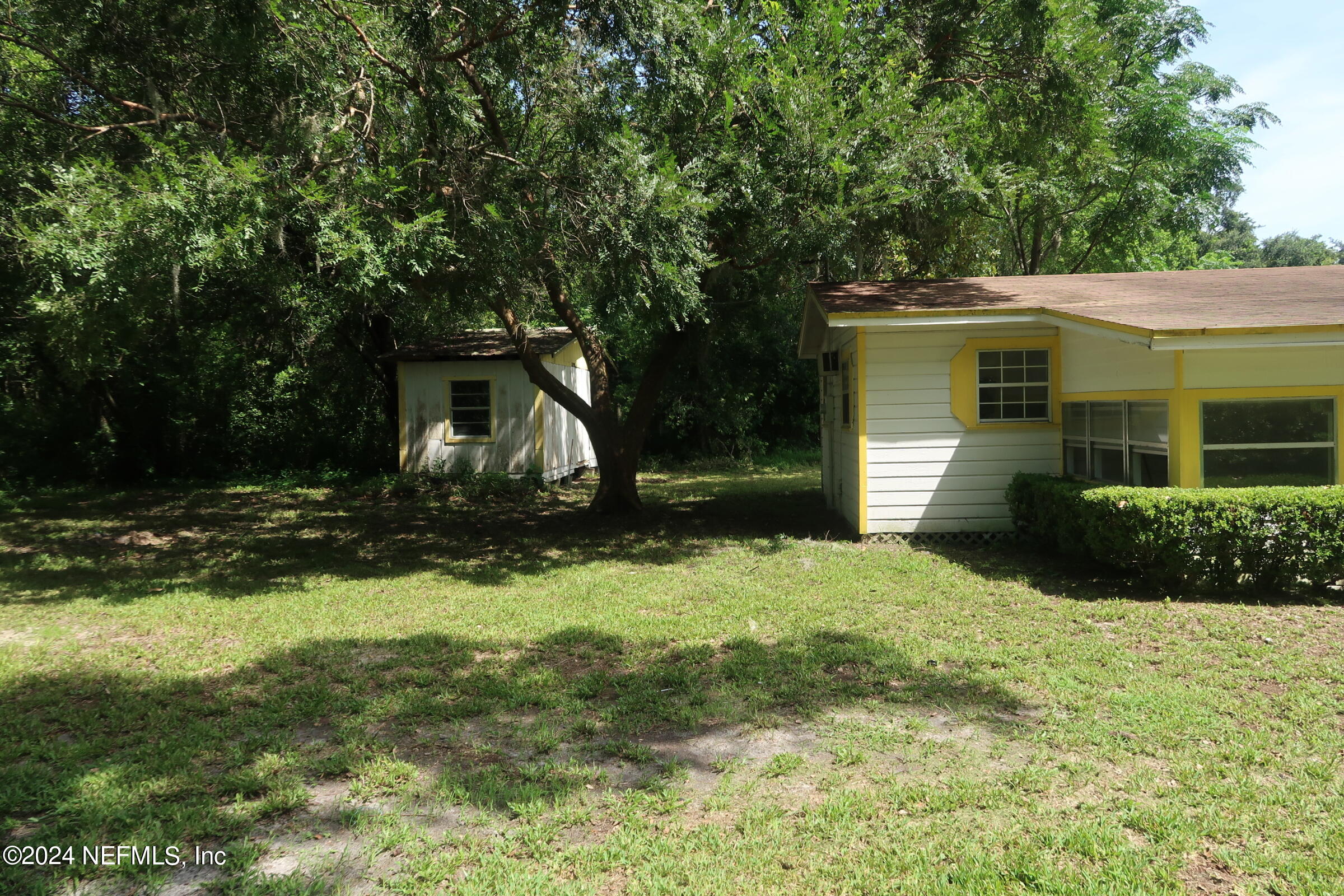 1048 Little Ruth Road Green Cove Springs, FL 32043 - Photo 3 of 11 IMG_1051