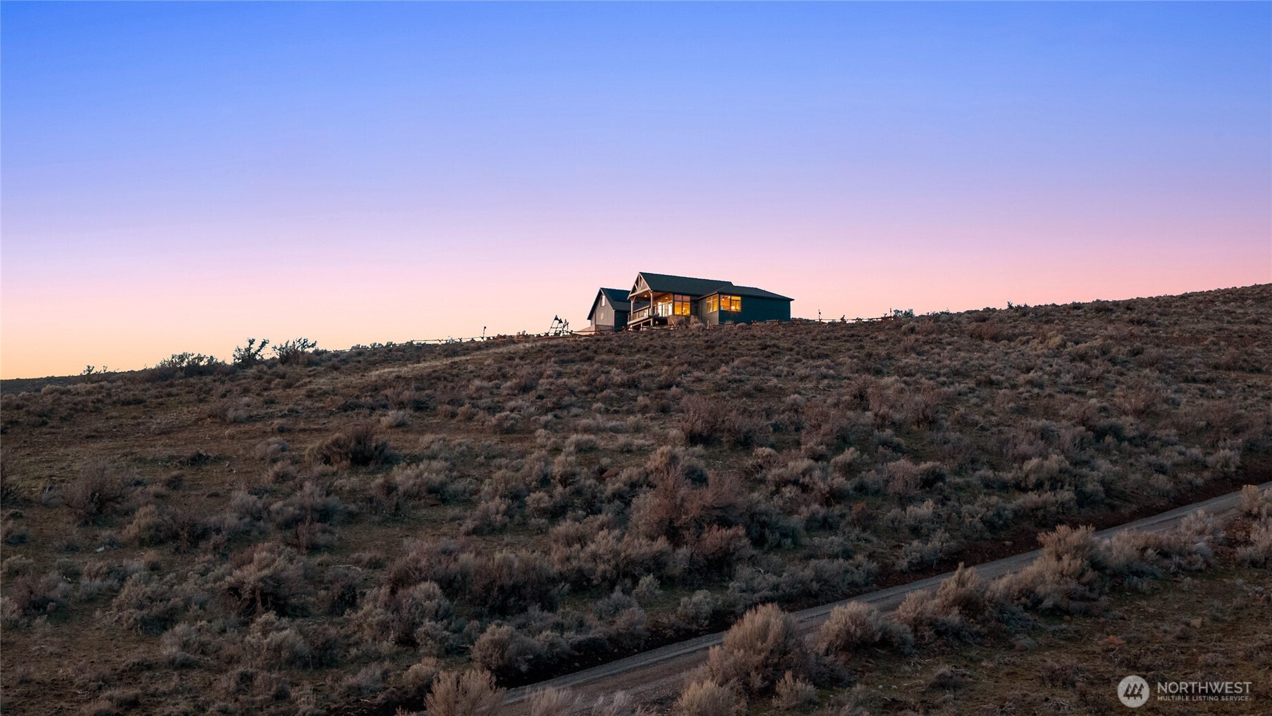 6083 Secret Canyon Road Ellensburg, WA 98926 - Photo 39 of 40 a view of a sky