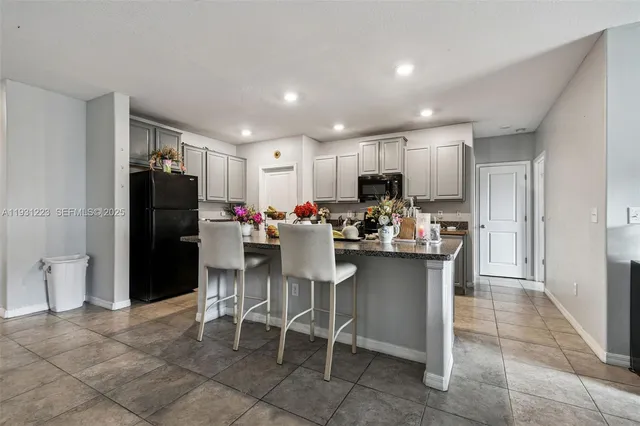 $385,000 | 7113 Ozello Trail Avenue, Sun City Center, FL 33573