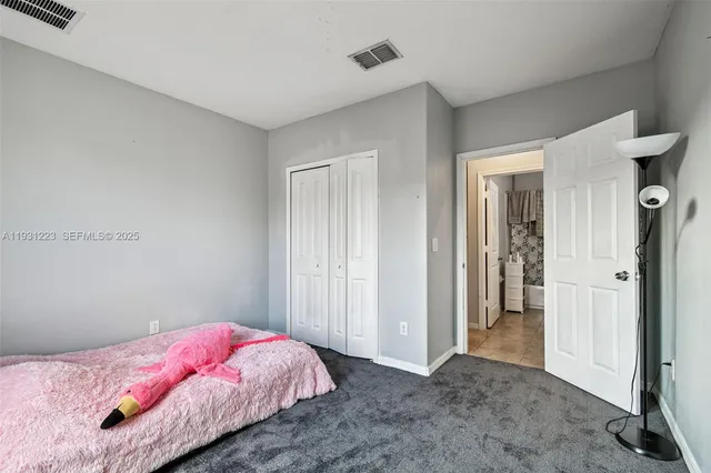 $385,000 | 7113 Ozello Trail Avenue, Sun City Center, FL 33573