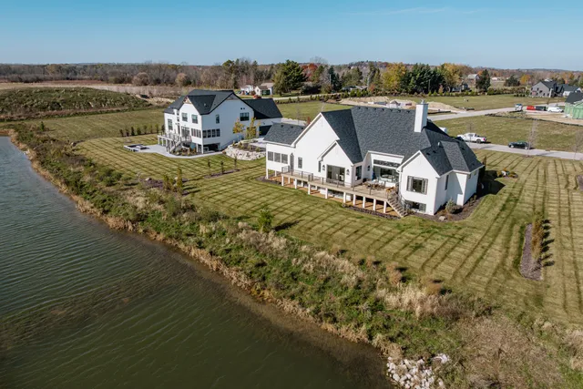$2,150,000 | 20285 Newport Lane, Brookfield, WI 53045
