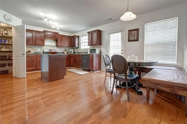 $350,000 | 1828 Sandy Trail Drive, Hampton, GA 30228