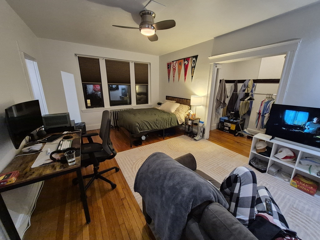 62 Queensberry Street, Unit 309 Boston, MA 02215 - Photo 4 of 8