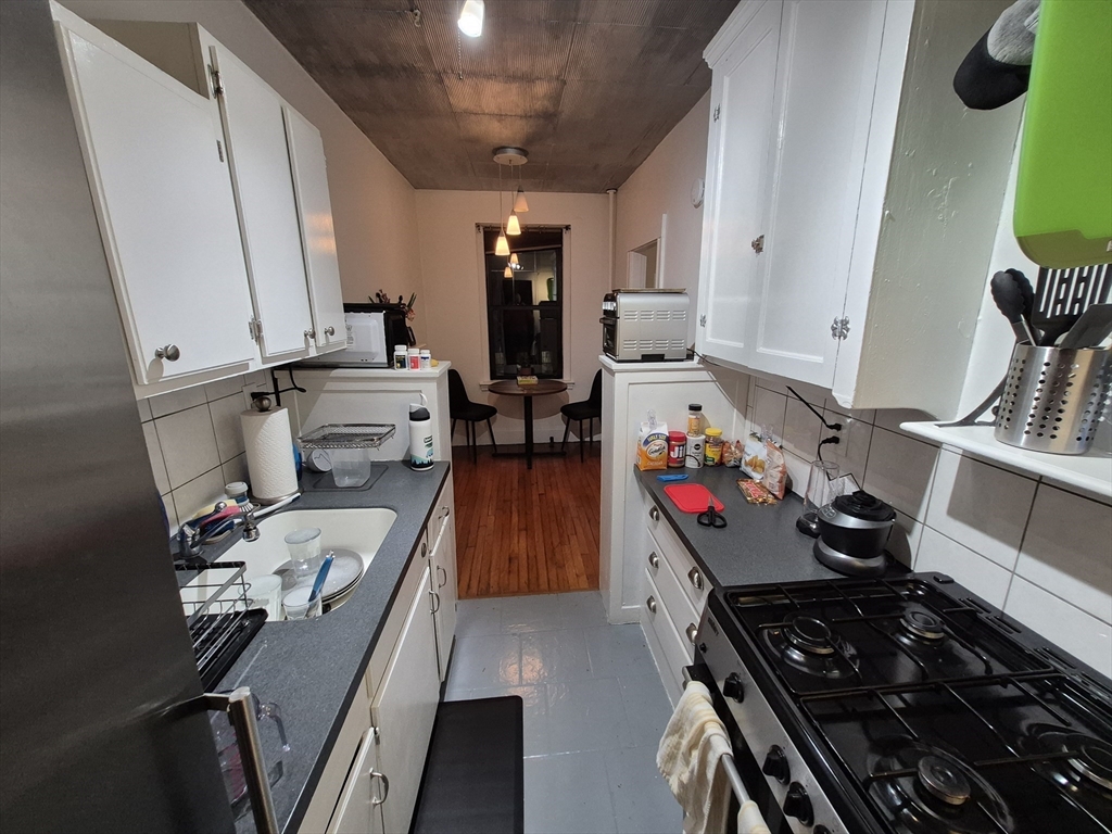 62 Queensberry Street, Unit 309 Boston, MA 02215 - Photo 6 of 8