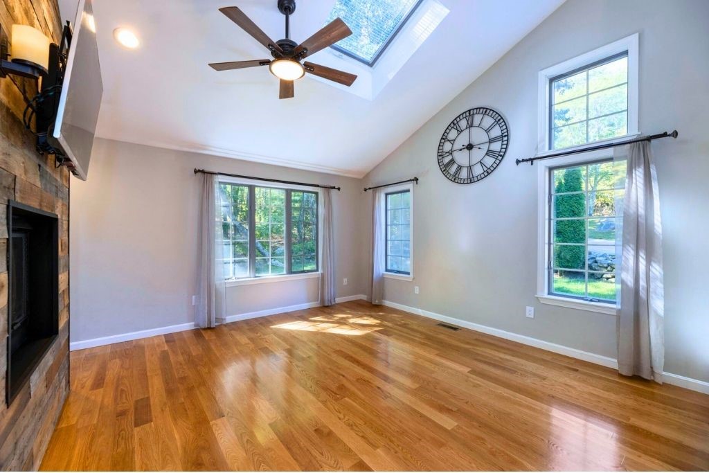 1398 Harkney Hill Road Coventry, RI 02816 - Photo 12 of 49