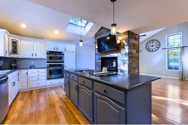 $699,900 | 1398 Harkney Hill Road, Coventry, RI 02816